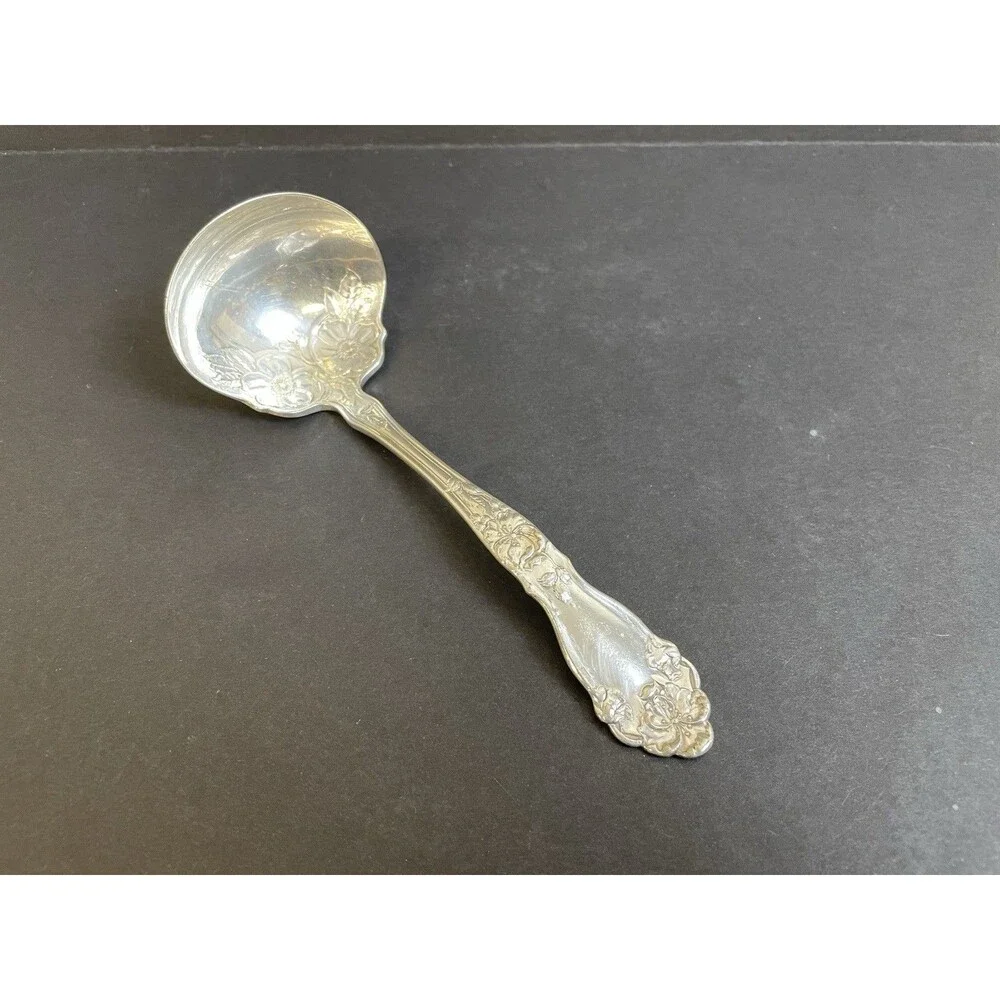 Antique Wallingford Co Silver Plate Gravy Ladle Floral Pattern
